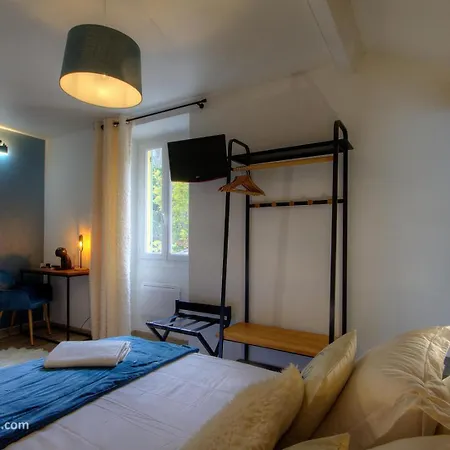 Bed & Breakfast Casa Di L'apa 3*