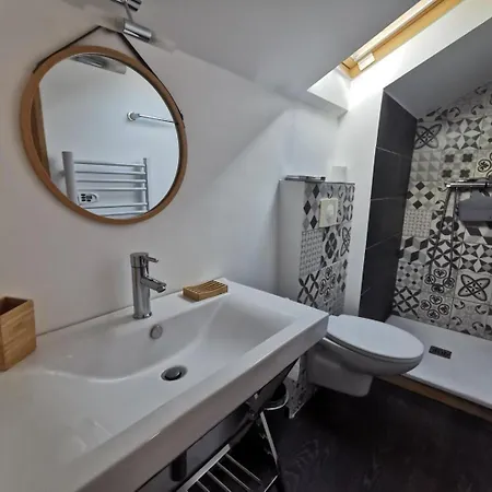Casa Di L'apa Venaco (Corsica)