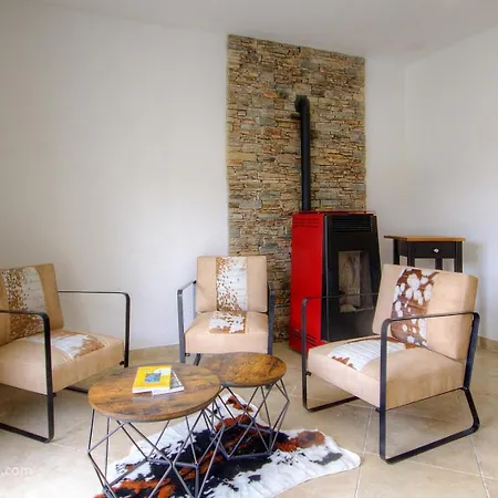 Casa Di L'apa Bed & Breakfast 3*